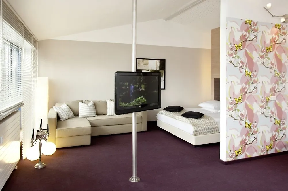 Concept Living Munich Serviced Apartments